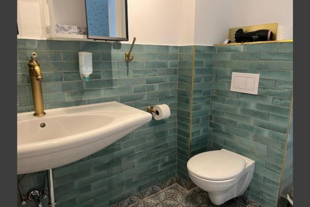 Studio-Apartment 29 Beim Saseler Markt Frisch Renoviert Hamburg Ngoại thất bức ảnh